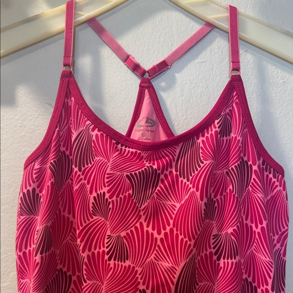 Champion - Picture 3 of 10